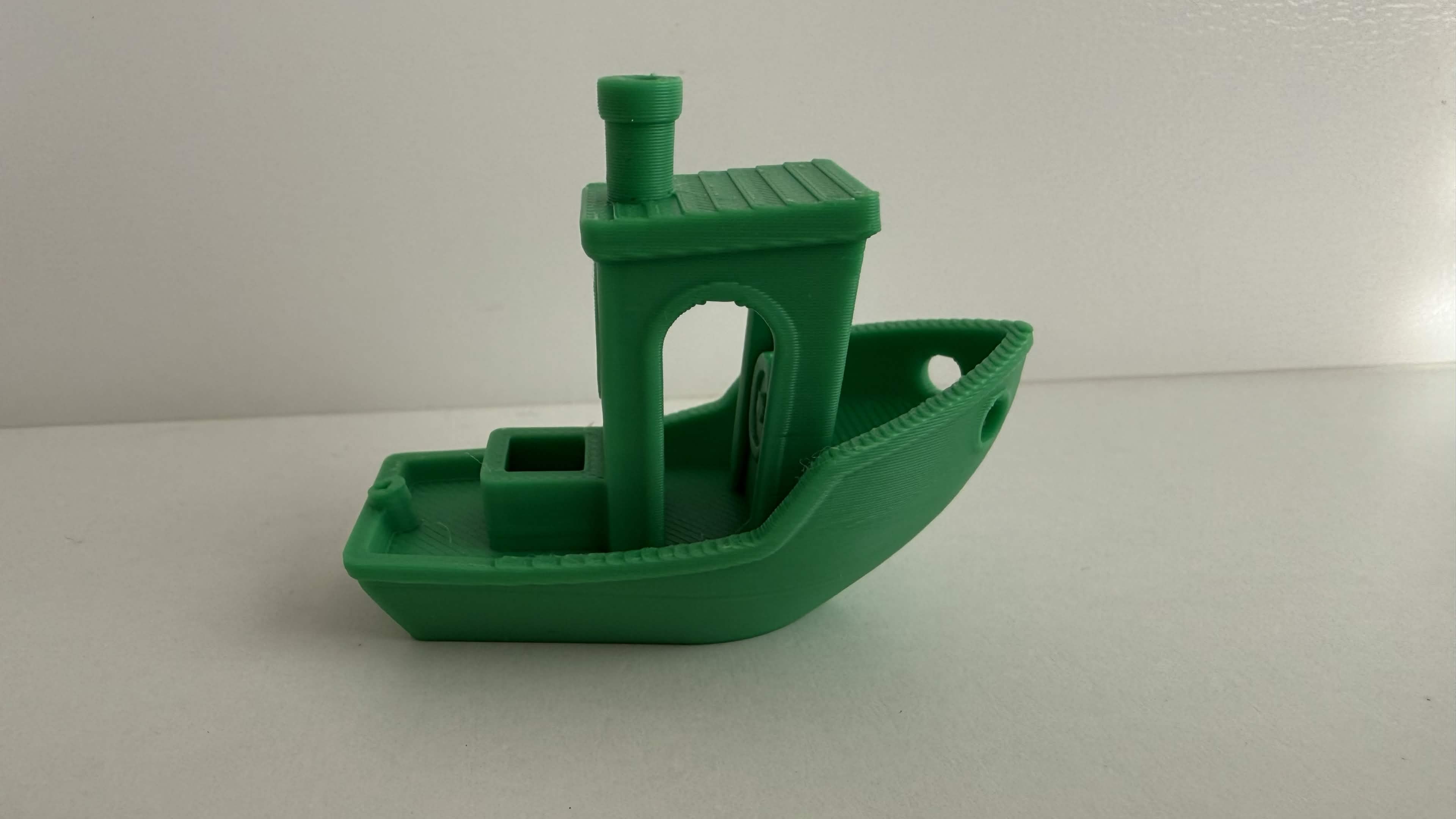 Benchy – Prylar i PLA, bild 2 av 2